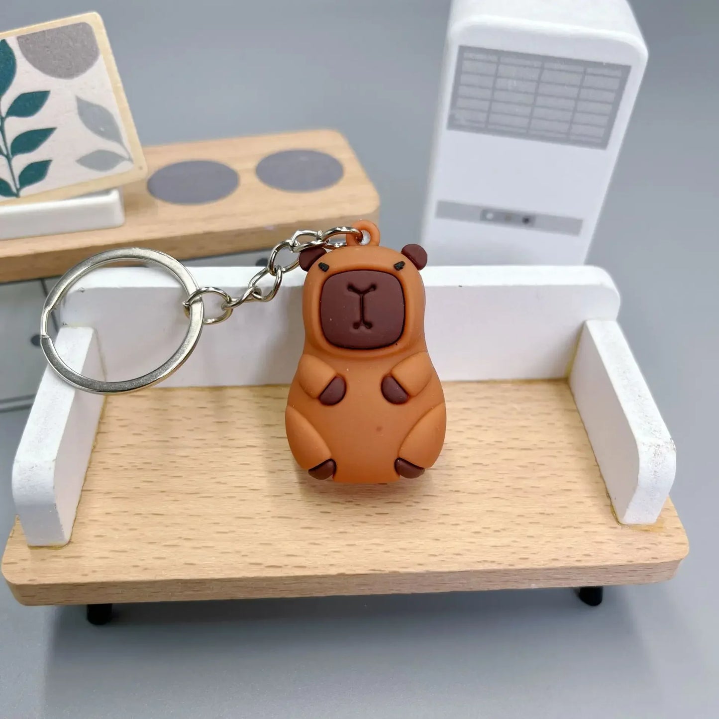 đč Porte-clĂ©s Capybara Cartoon â Mignon, colorĂ© et plein de bonne humeur !