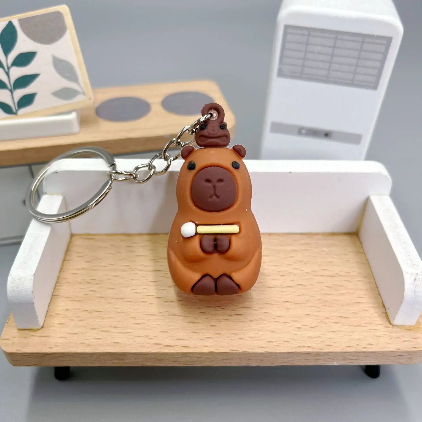 đč Porte-clĂ©s Capybara Cartoon â Mignon, colorĂ© et plein de bonne humeur !