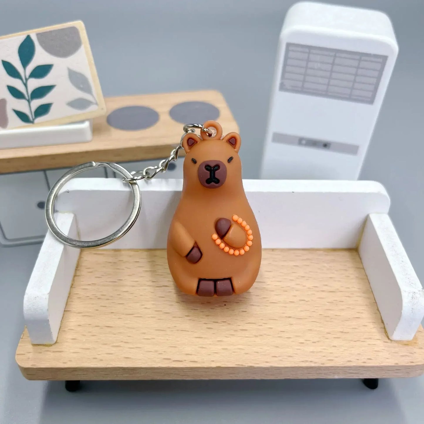đč Porte-clĂ©s Capybara Cartoon â Mignon, colorĂ© et plein de bonne humeur !